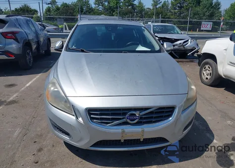 2012 Volvo S60 T5 from USA, damaged, VIN YV1622FS2C2132057